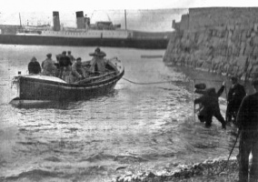 LifeboatLaunch1939a.jpg