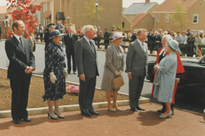 QueenMotherVisit1984-9a.png