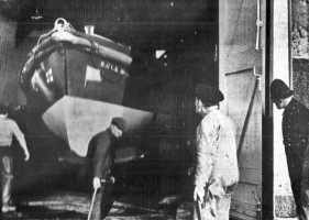LifeboatLaunch1939d.jpg